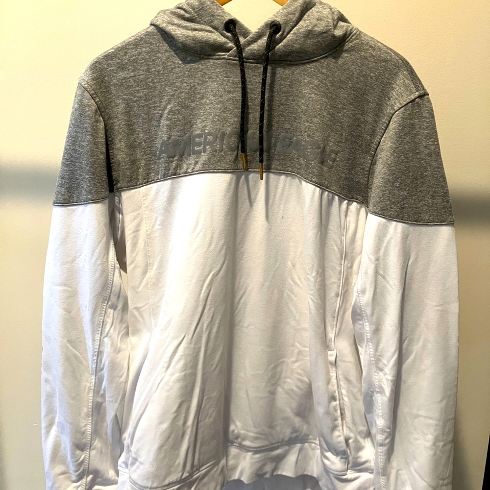 American Eagle Men’s Large Flex Sweatshirt